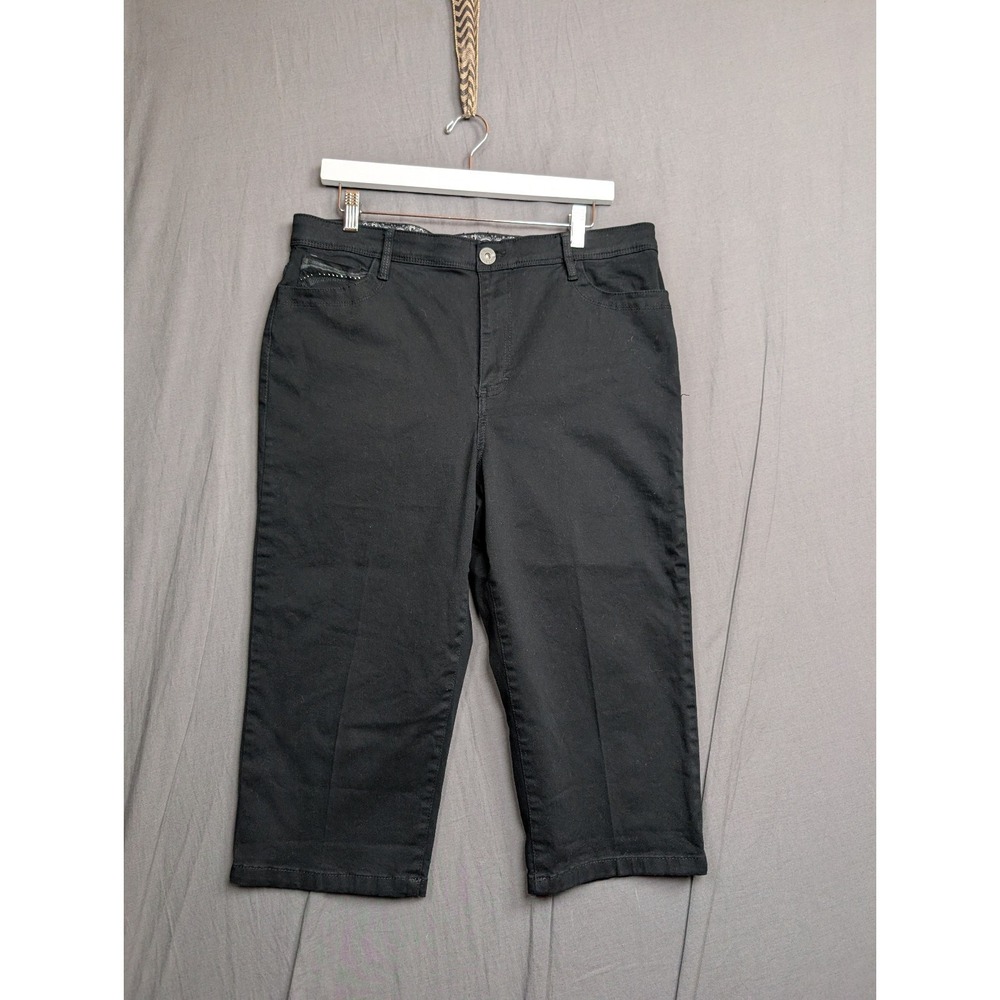 Gloria Vanderbilt Pants Color Black Women's Size 14